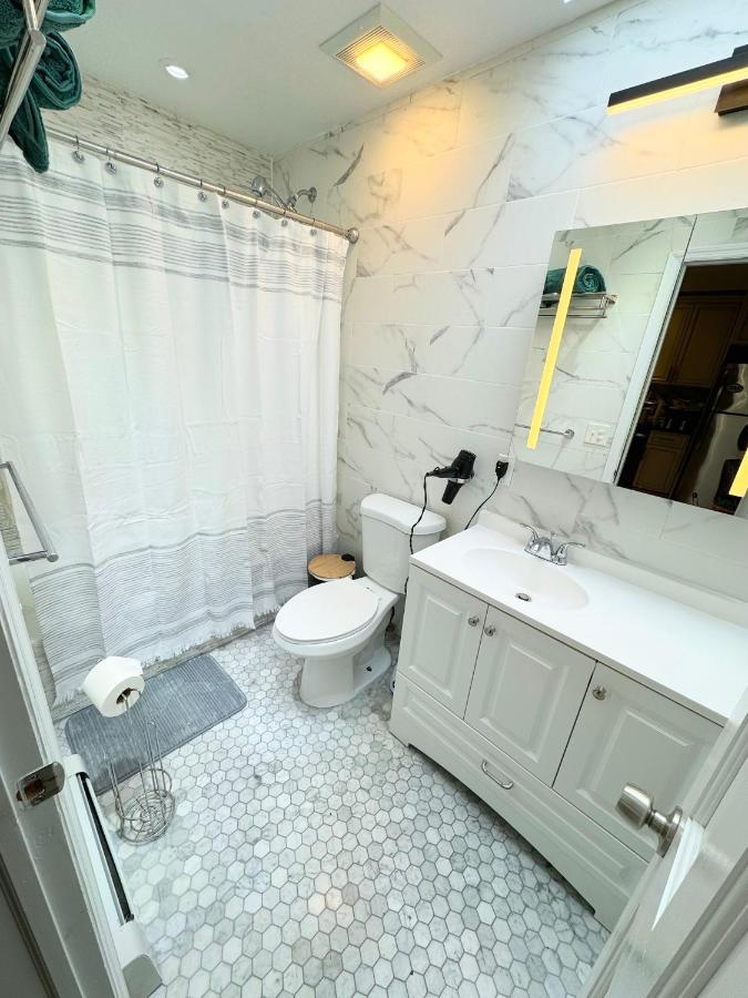 The Waltham Private Room & Bathroom John F Kennedy Jfk Lga Airport Manhattan Penn Station Bullet-Train 15 Min نيو يورك المظهر الخارجي الصورة